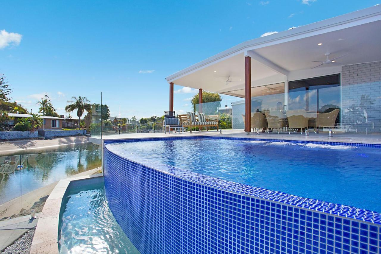 Incredible Value - Perfect For Large Families Villa Gold Coast Exterior photo